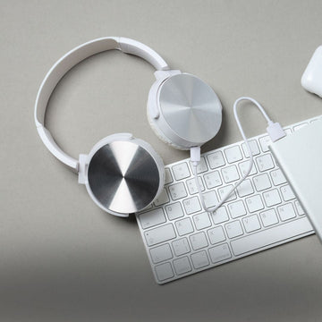 Tech & Gadgets
